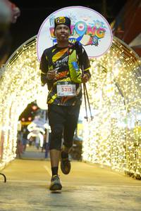 BIB: 5315
                            <button type="button" onclick="openModal(21830289)" class="btn btn-primary btn-sm float-right btn-popup" data-toggle="modal" data-target=".modal-high-quality">
                        <i class="fas fa-shopping-cart"></i> Add to Cart
                    </button>
                                            <button type="button" onclick="isThisMe(21830289, true)" class="btn btn-success btn-sm float-right btn-popup btn-isme hidden" data-toggle="tooltip" data-placement="bottom" title="นี่คือรูปของคุณใช่ไหม คลิกที่นี่เพื่อเอาเข้าอัลบั้ม">
                        <i class="fas fa-plus"></i> Add to album
                    </button>
                    <button type="button" onclick="isThisMe(21830289, false)" class="btn btn-warning btn-sm float-right btn-popup btn-isnotme hidden">
                        <i class="fas fa-ban"></i> Remove from album
                    </button>